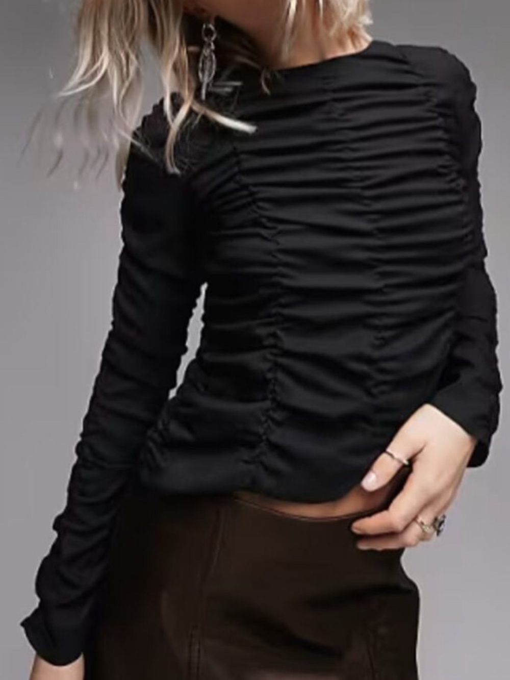 Topshop NWOT black Shirred ruched long sleeves blouse
